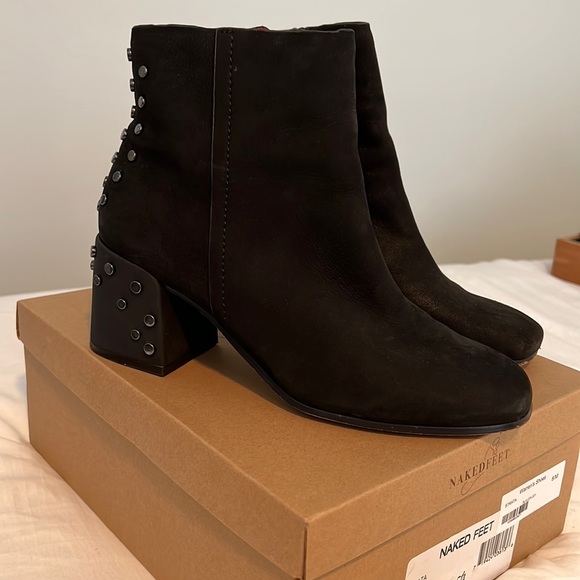 Naked Feet Shoes - Women’s Naked Feet Black Faux Suede Booties Ankle Boots 8